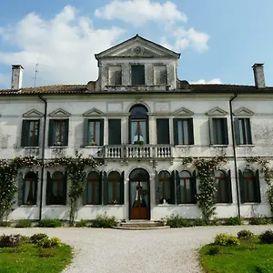 https://residenza-depoca-villa-caotorta.hotelslidodijesolo.com